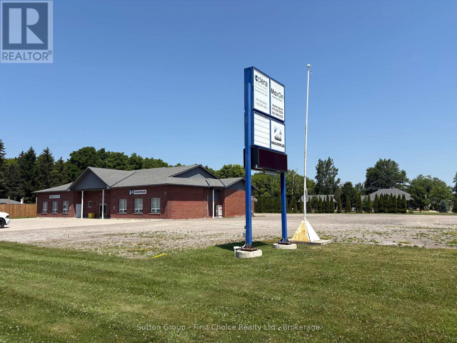 Unit 2 - 130 Huron Road, Perth South, Ontario  N0K 1X0 - Photo 2 - X13630052