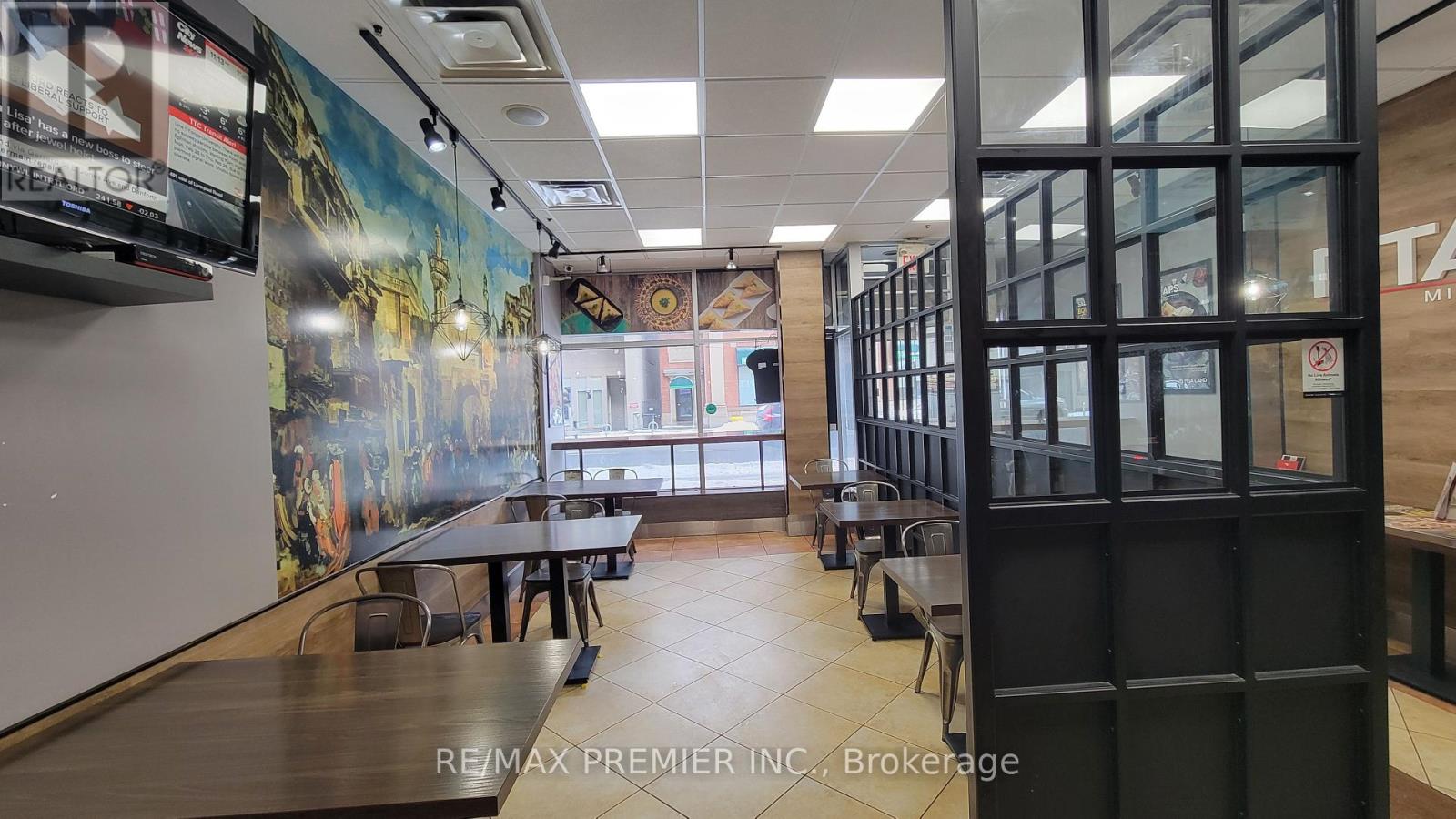 407a Bloor Street E, Toronto, Ontario  M4W 3T2 - Photo 10 - C13630072
