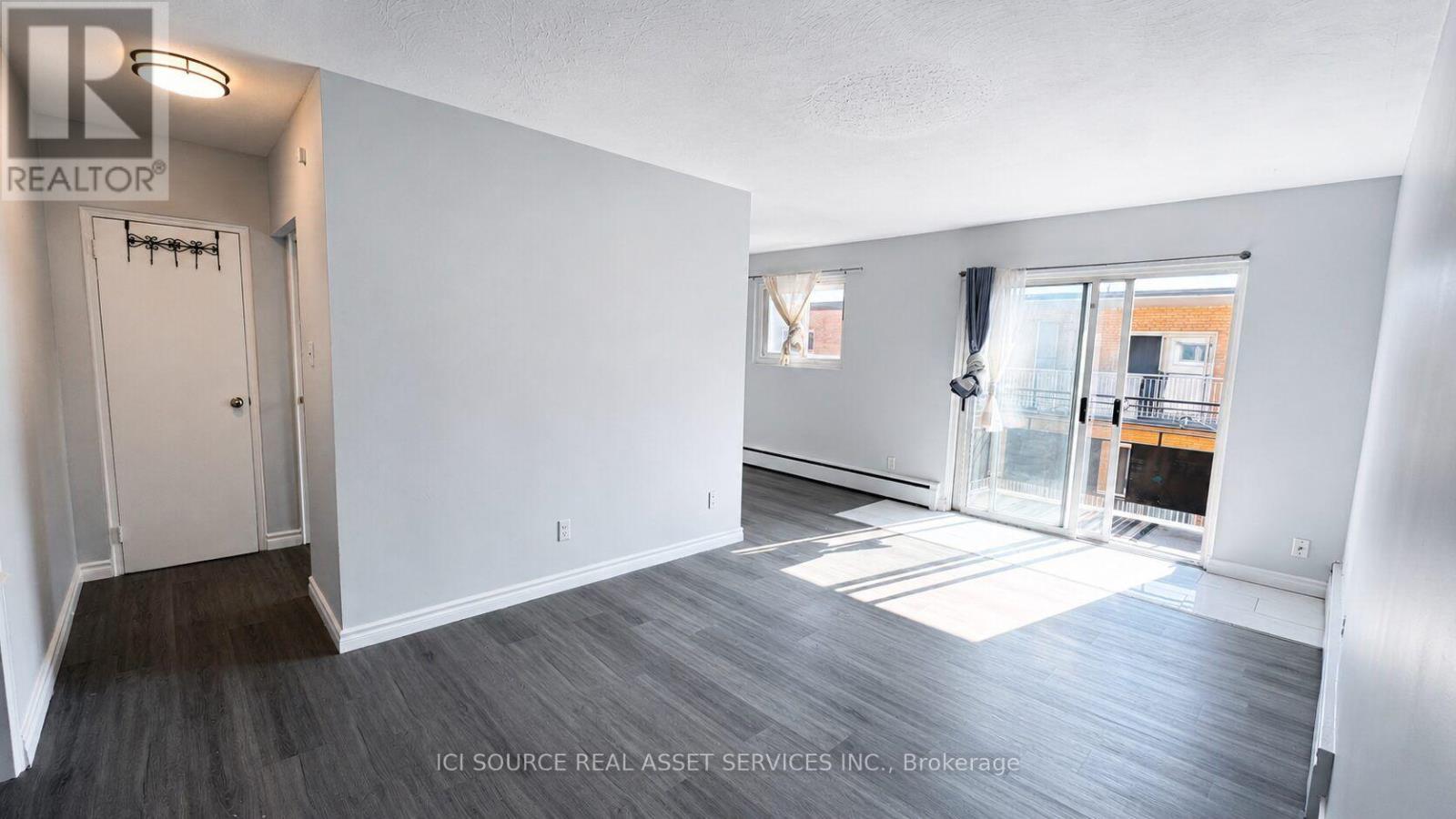 16 - 333 GIBB STREET, Oshawa, Ontario