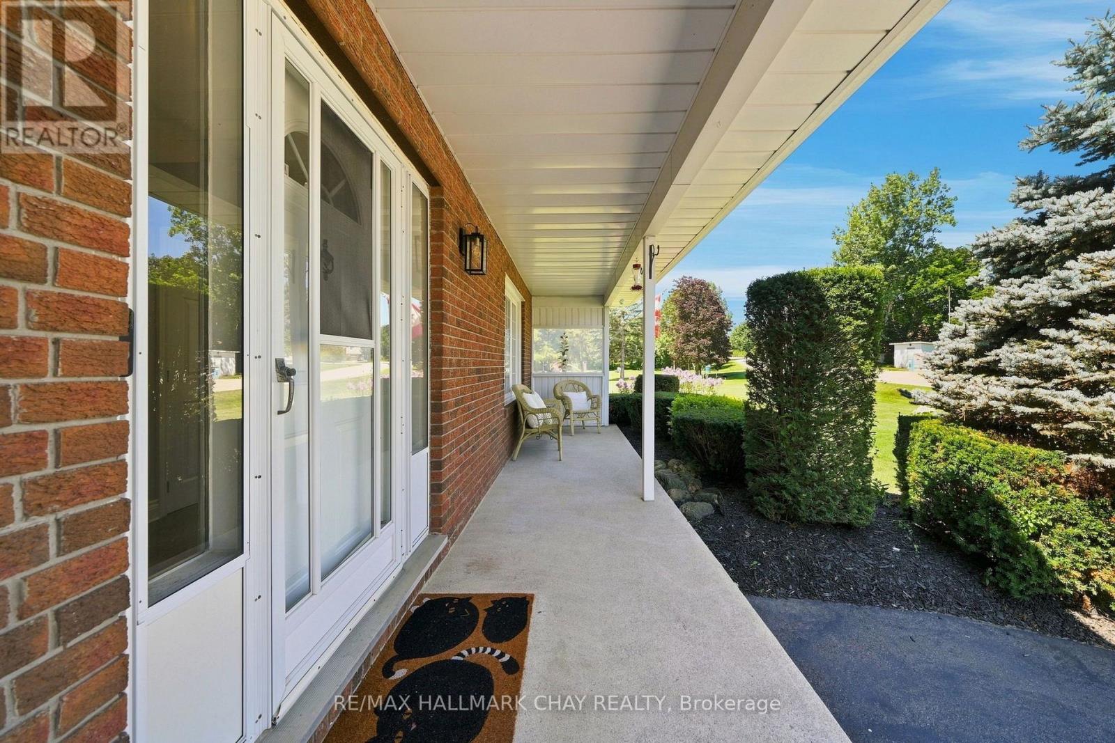 3 John Street, Adjala-Tosorontio, Ontario  L0G 1L0 - Photo 7 - N13630048
