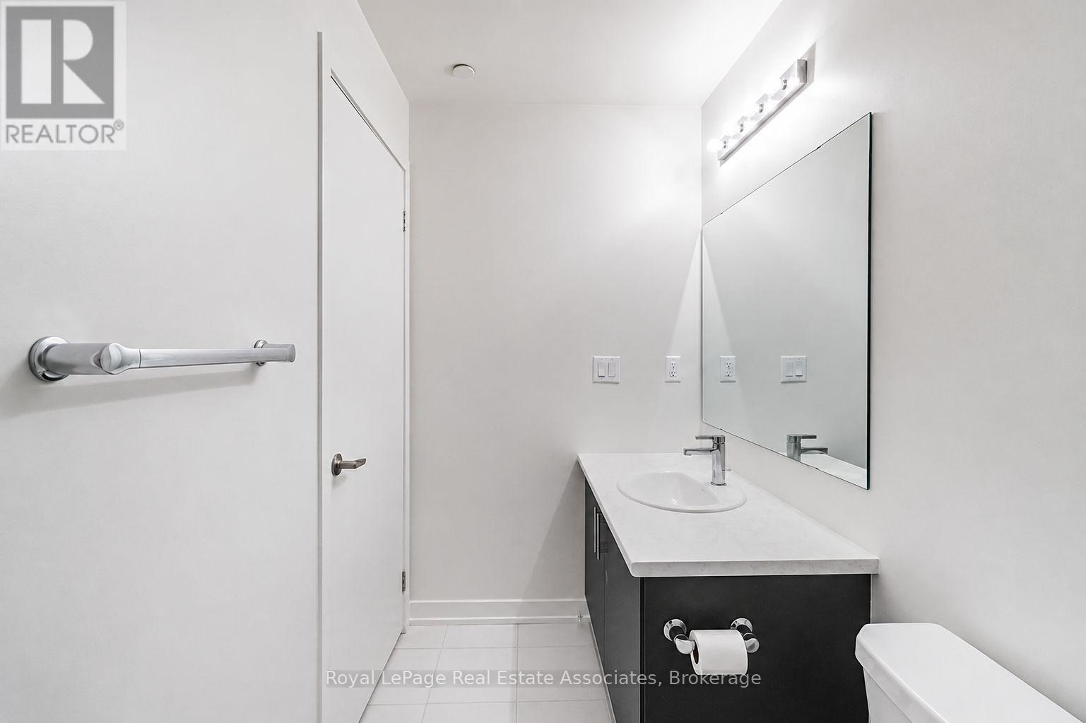 312 - 3401 Ridgeway Drive, Mississauga, Ontario  L5L 0B9 - Photo 10 - W13630062