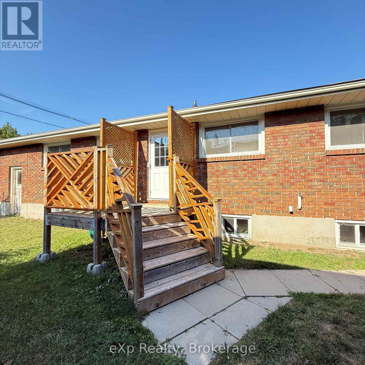 16 Orchard View Drive, Quinte West, Ontario  K8V 5M8 - Photo 13 - X13630086