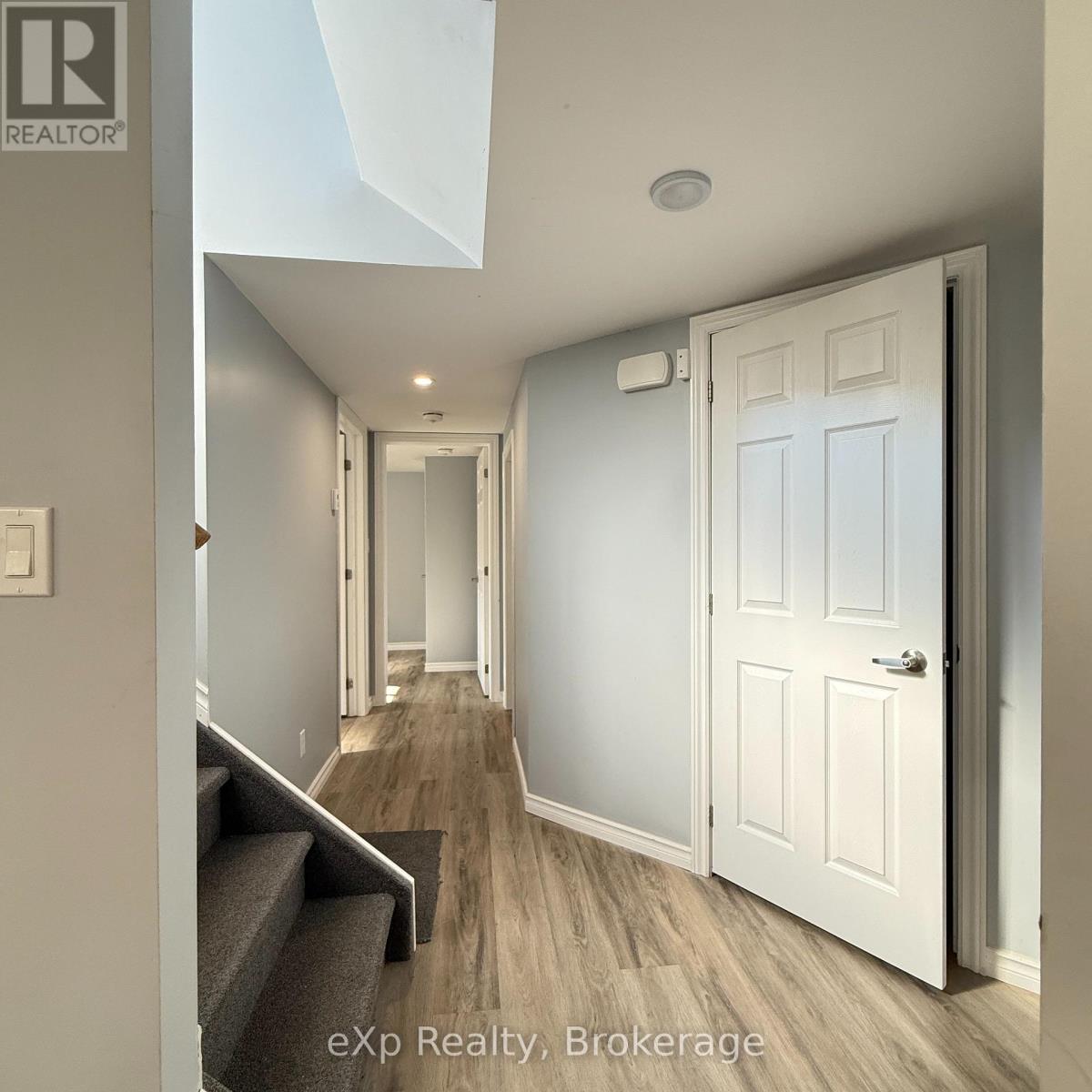 16 Orchard View Drive, Quinte West, Ontario  K8V 5M8 - Photo 5 - X13630086