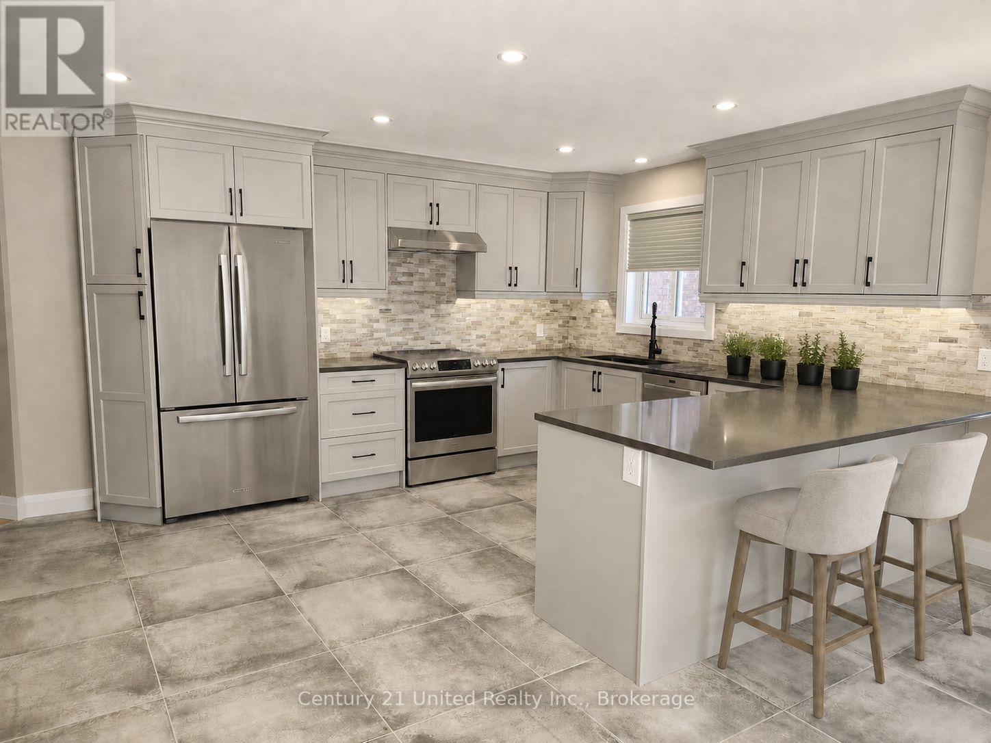 2225 Lorraine Drive, Peterborough, Ontario  K9L 1Y6 - Photo 11 - X13175134