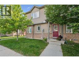 535 WINDFLOWER Crescent Unit# 54, Kitchener, Ontario