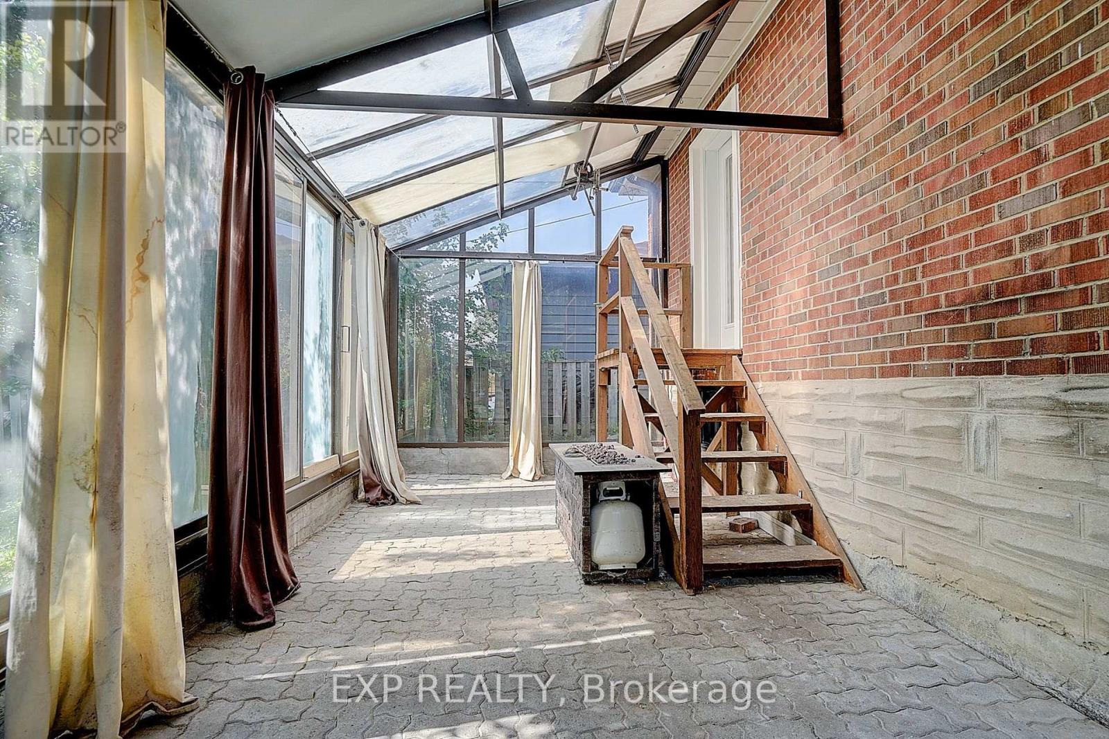 Main - 36 Vauxhall Drive, Toronto, Ontario  M1P 1P7 - Photo 24 - E13630098