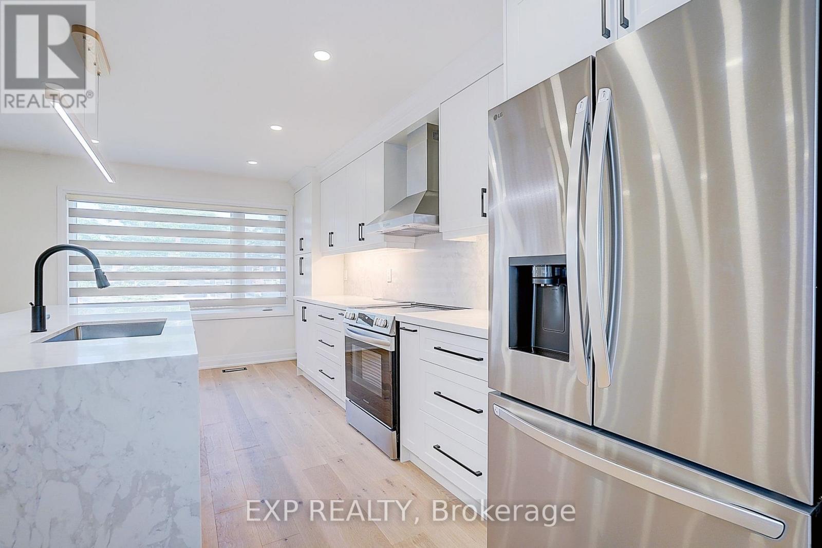 Main - 36 Vauxhall Drive, Toronto, Ontario  M1P 1P7 - Photo 7 - E13630098