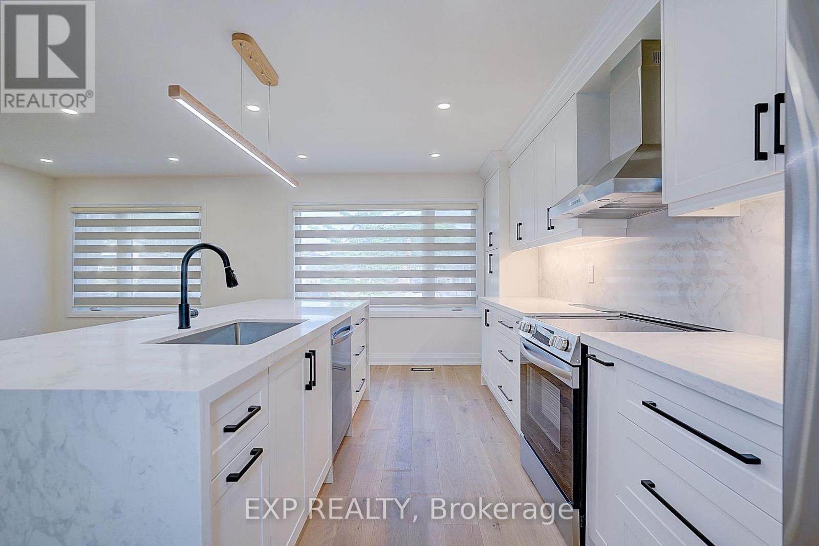 Main - 36 Vauxhall Drive, Toronto, Ontario  M1P 1P7 - Photo 8 - E13630098