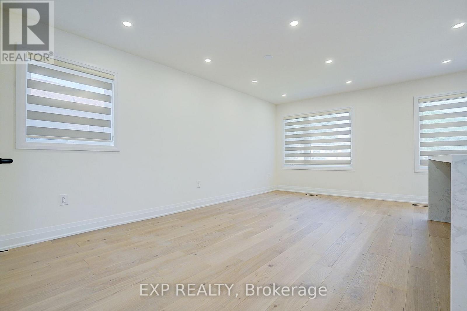 Main - 36 Vauxhall Drive, Toronto, Ontario  M1P 1P7 - Photo 9 - E13630098