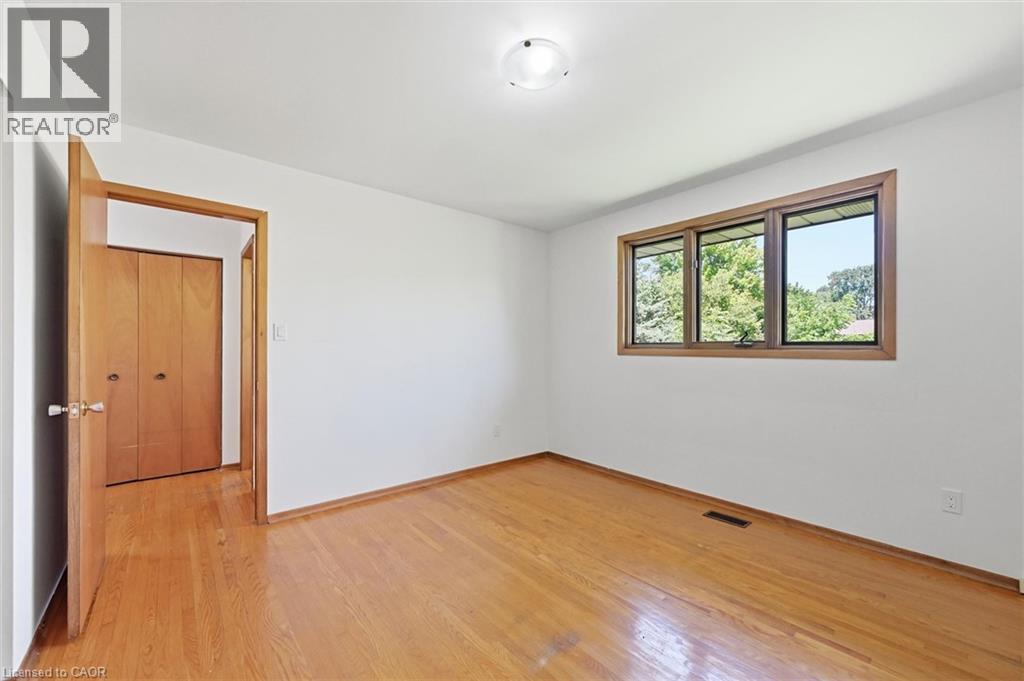 34 Christopher Drive, Hamilton, Ontario  L9B 1G7 - Photo 21 - 40852496
