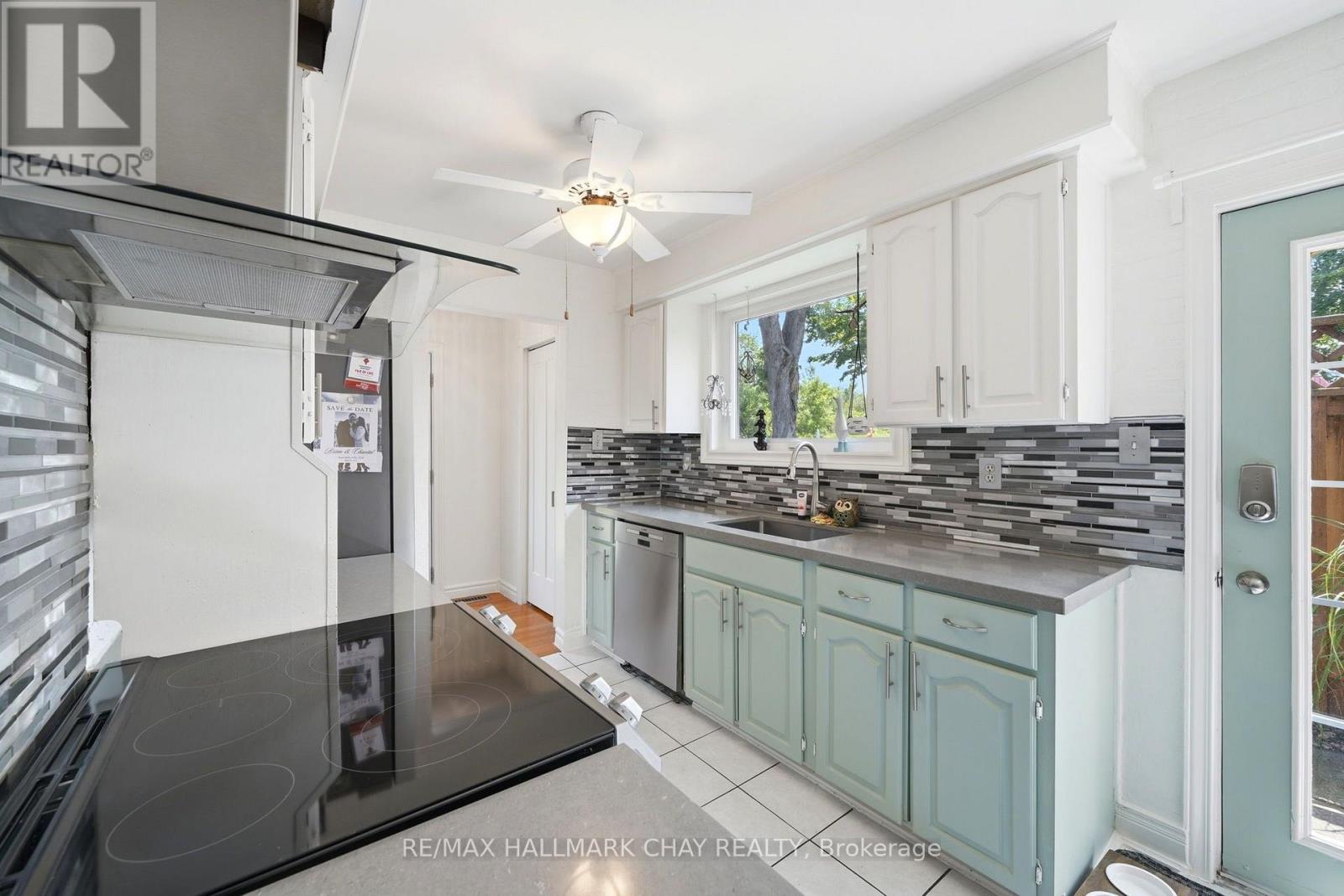 96 Maple Avenue W, New Tecumseth, Ontario  L0G 1A0 - Photo 12 - N13630112