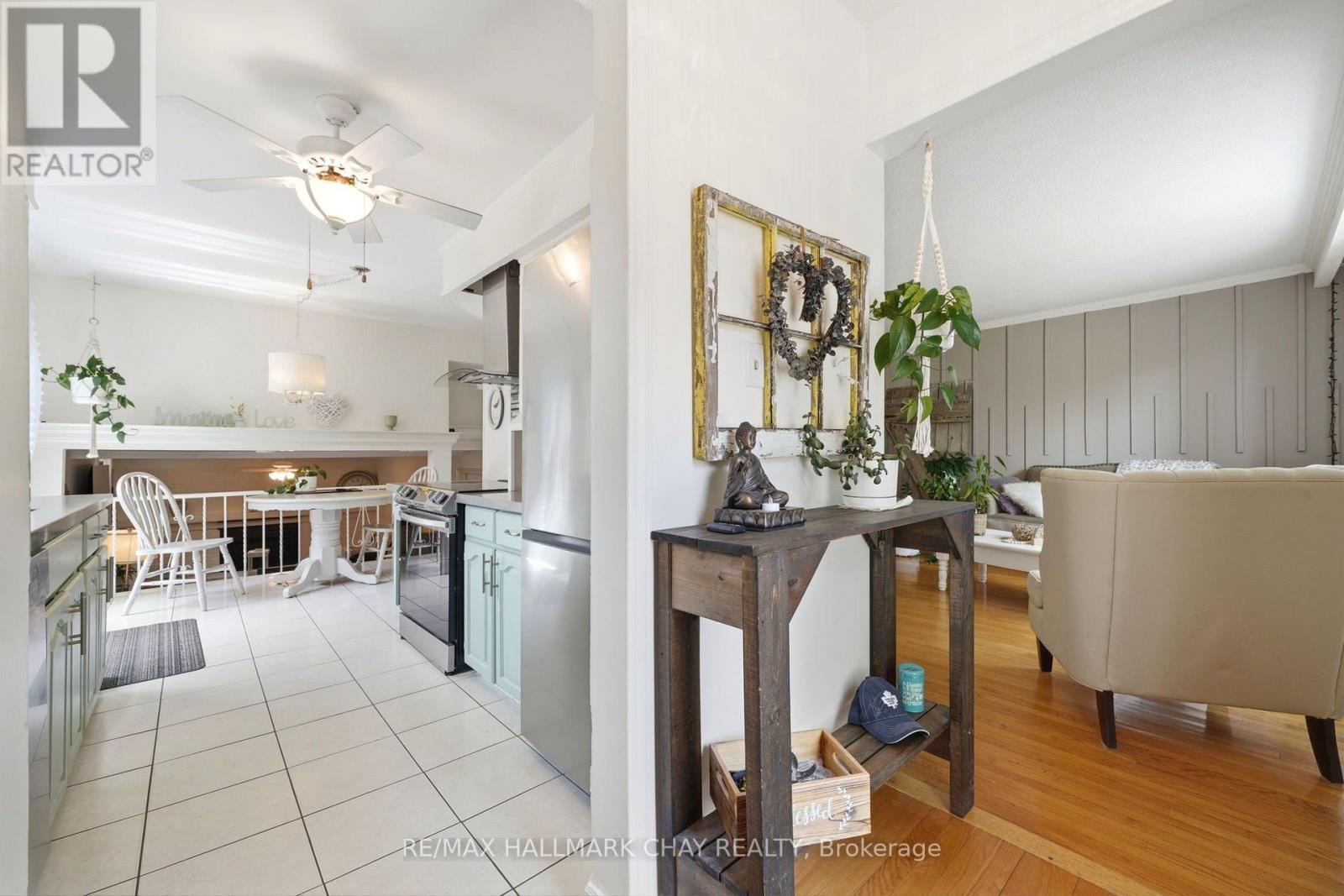 96 Maple Avenue W, New Tecumseth, Ontario  L0G 1A0 - Photo 7 - N13630112