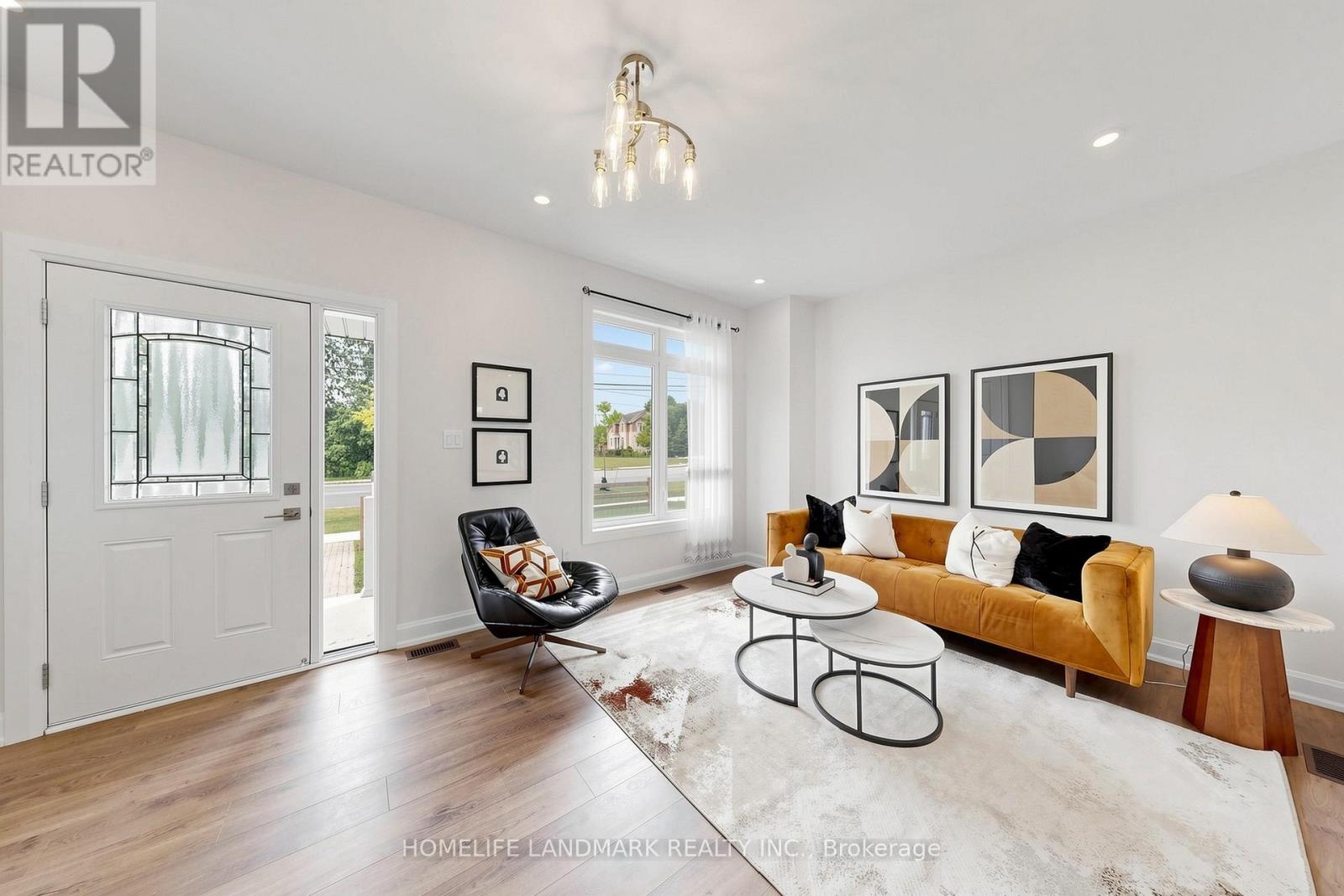 53 Seguin Street, Richmond Hill, Ontario  L4E 1H9 - Photo 5 - N13630114