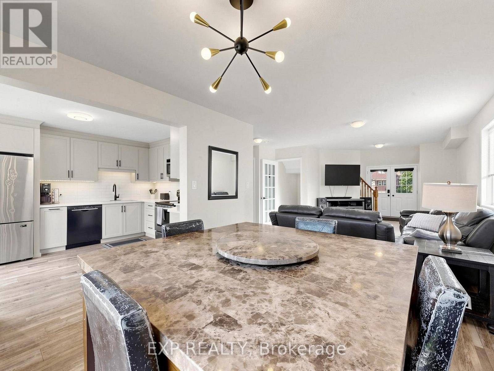 6 Booth Lane, Barrie, Ontario  L4N 0S4 - Photo 6 - S13630100