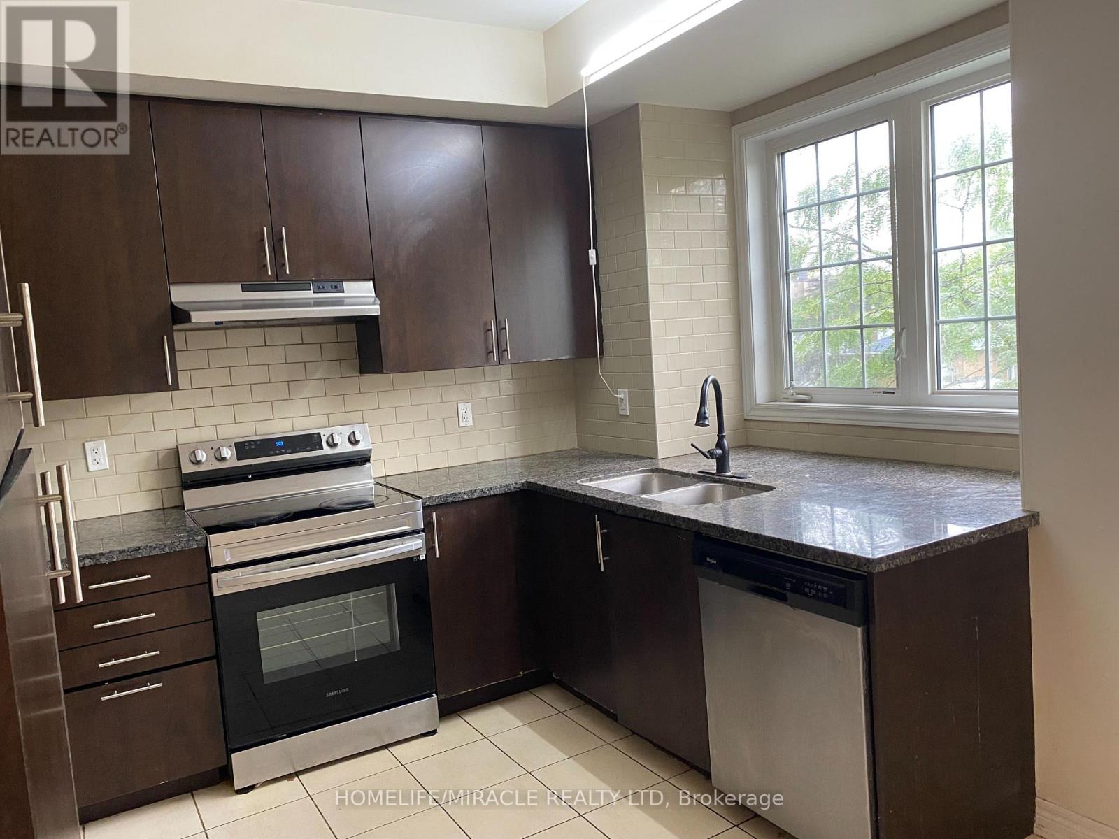 3765a St. Clair Avenue E, Toronto, Ontario  M1M 1V1 - Photo 20 - E13242418