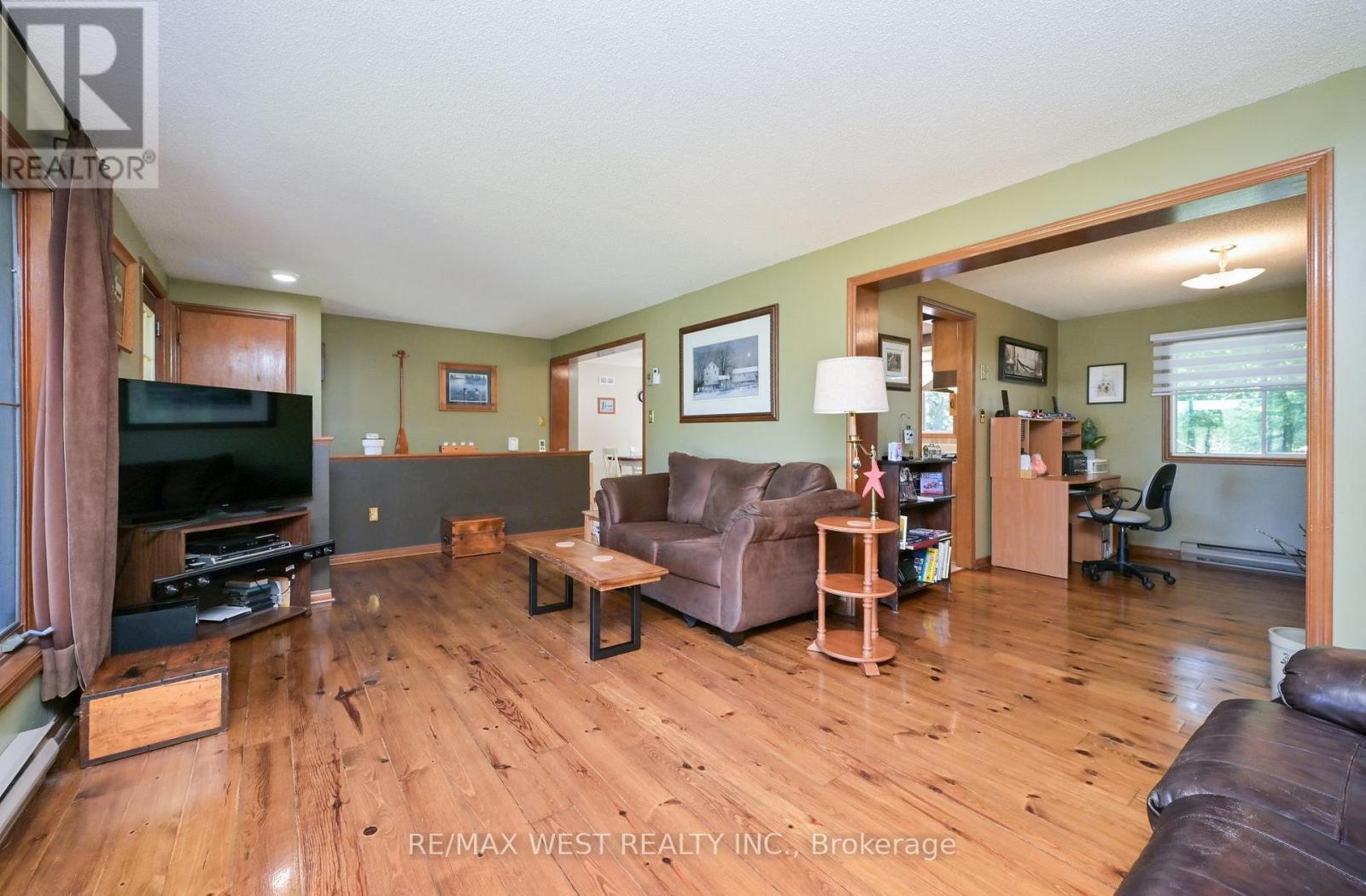 5775 Boston Mills Road, Caledon, Ontario  L7C 0P1 - Photo 10 - W13629504