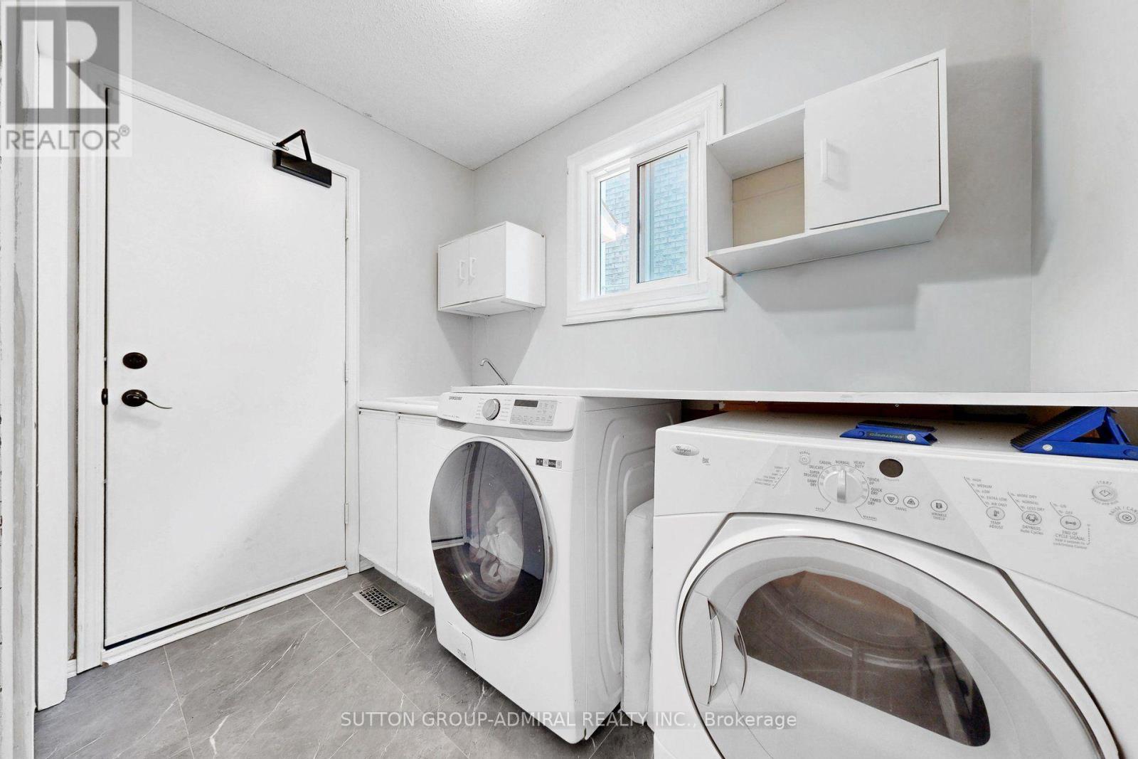 879 Peggoty Circle, Oshawa, Ontario  L1K 2G6 - Photo 22 - E13629580