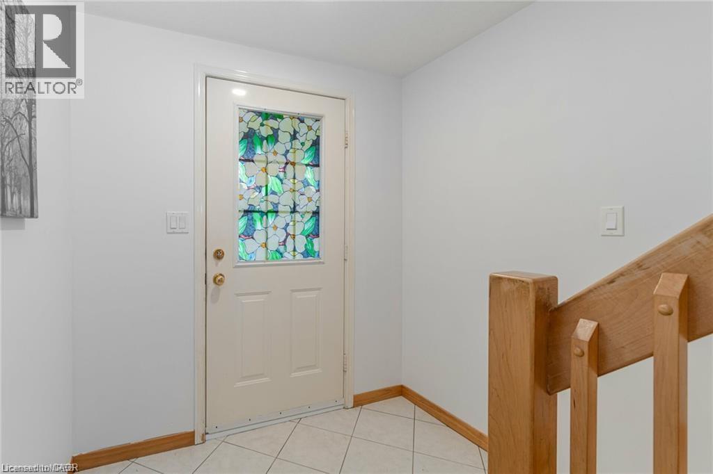 316 Activa Avenue, Kitchener, Ontario  N2E 3V1 - Photo 3 - 40845159