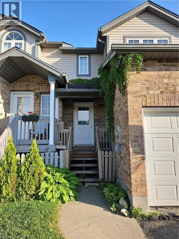 316 Activa Avenue, Kitchener, Ontario  N2E 3V1 - Photo 2 - 40845159