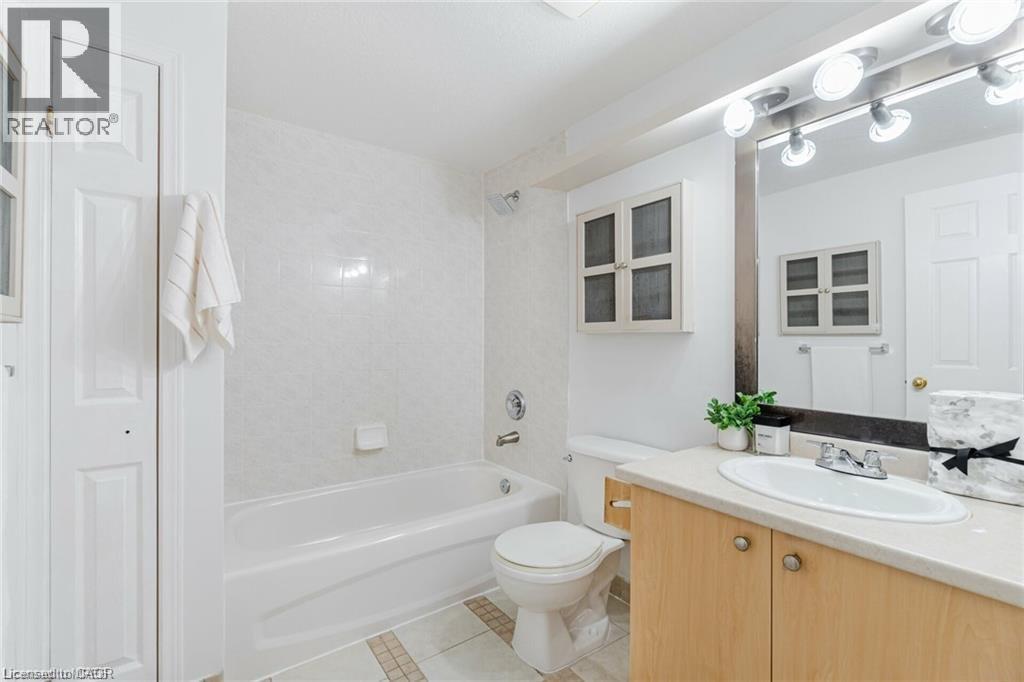 316 Activa Avenue, Kitchener, Ontario  N2E 3V1 - Photo 29 - 40845159