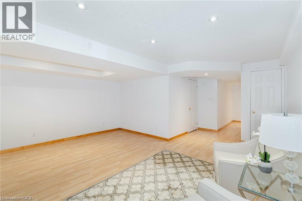 316 Activa Avenue, Kitchener, Ontario  N2E 3V1 - Photo 31 - 40845159