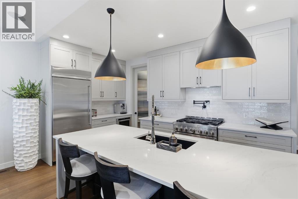 648 Shawnee Terrace Sw, Calgary, Alberta  T2Y 0T5 - Photo 8 - A2332020