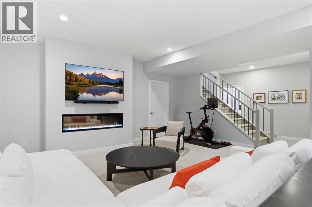 648 Shawnee Terrace Sw, Calgary, Alberta  T2Y 0T5 - Photo 21 - A2332020