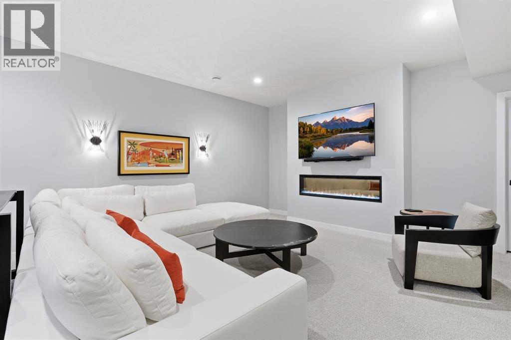 648 Shawnee Terrace Sw, Calgary, Alberta  T2Y 0T5 - Photo 18 - A2332020