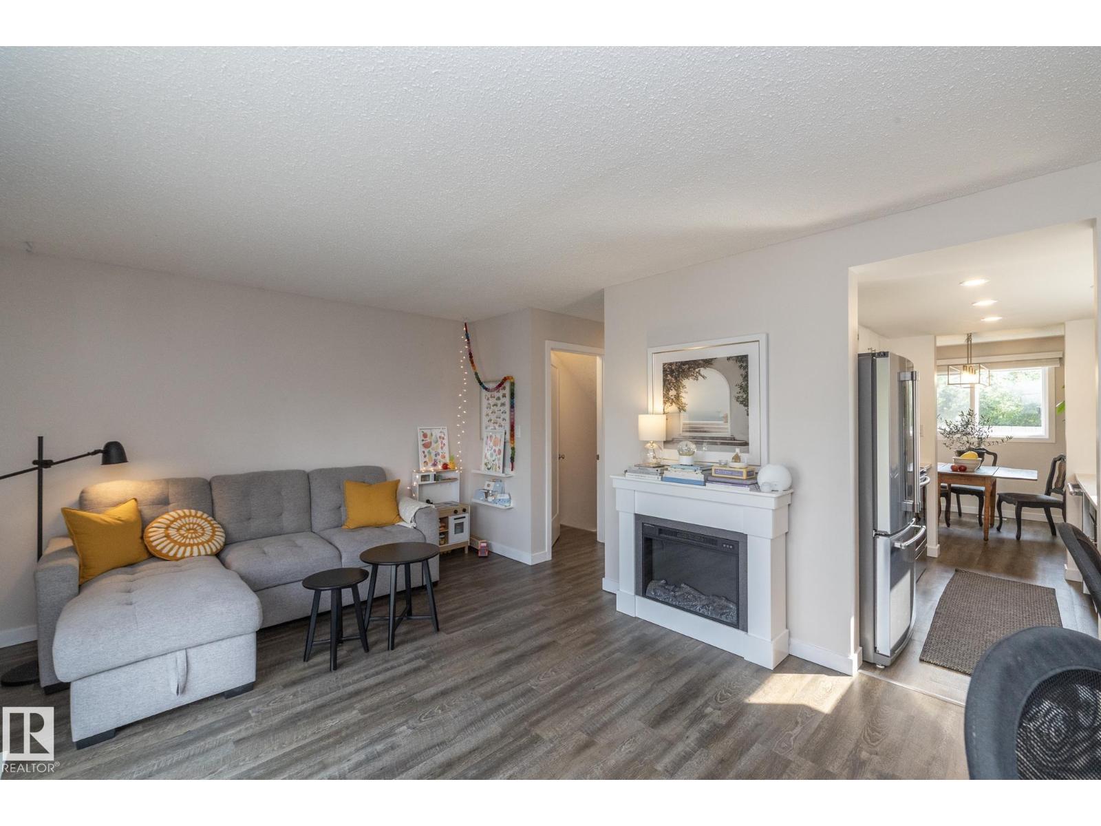 10552 Beaumaris Rd NW, Edmonton, Alberta  T5X 5A2 - Photo 12 - E4501841