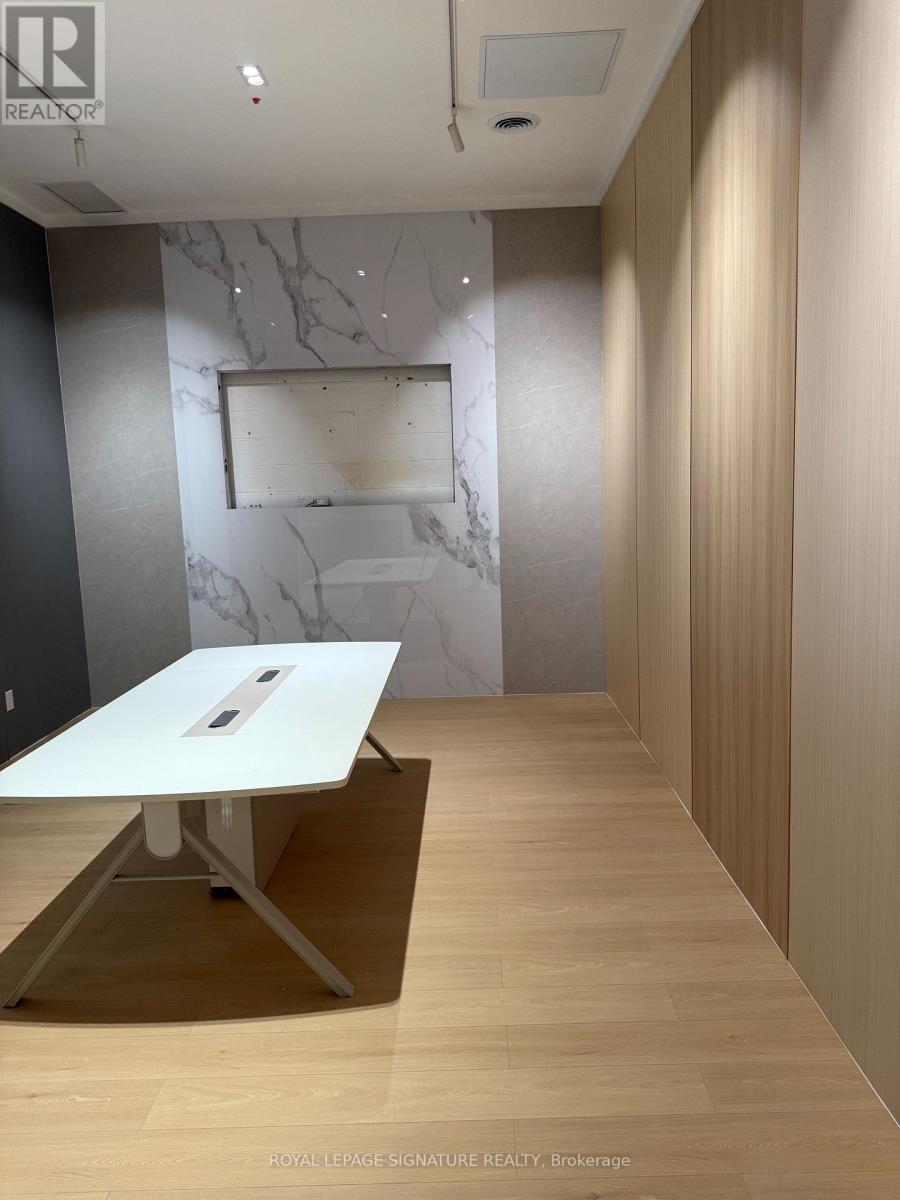 D - 310 Steelcase Road E, Markham, Ontario  L3R 1G2 - Photo 6 - N13630124