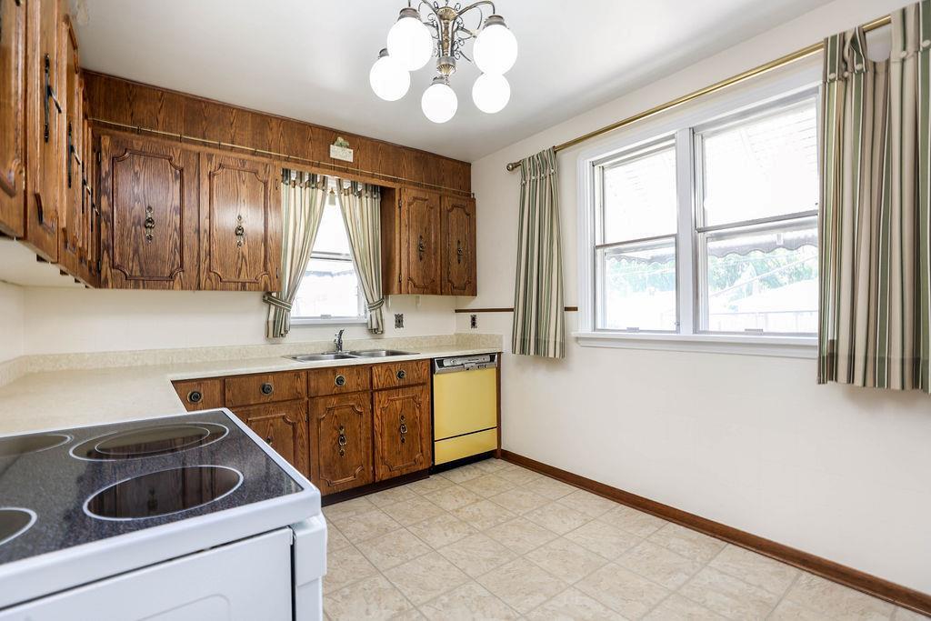884 Cathedral Avenue, Winnipeg, Manitoba  R2X 1J2 - Photo 18 - 202619182