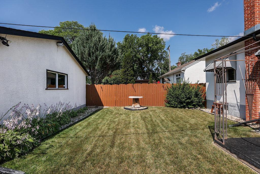 884 Cathedral Avenue, Winnipeg, Manitoba  R2X 1J2 - Photo 46 - 202619182