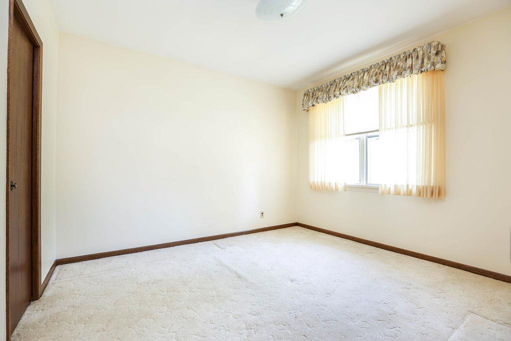 884 Cathedral Avenue, Winnipeg, Manitoba  R2X 1J2 - Photo 8 - 202619182