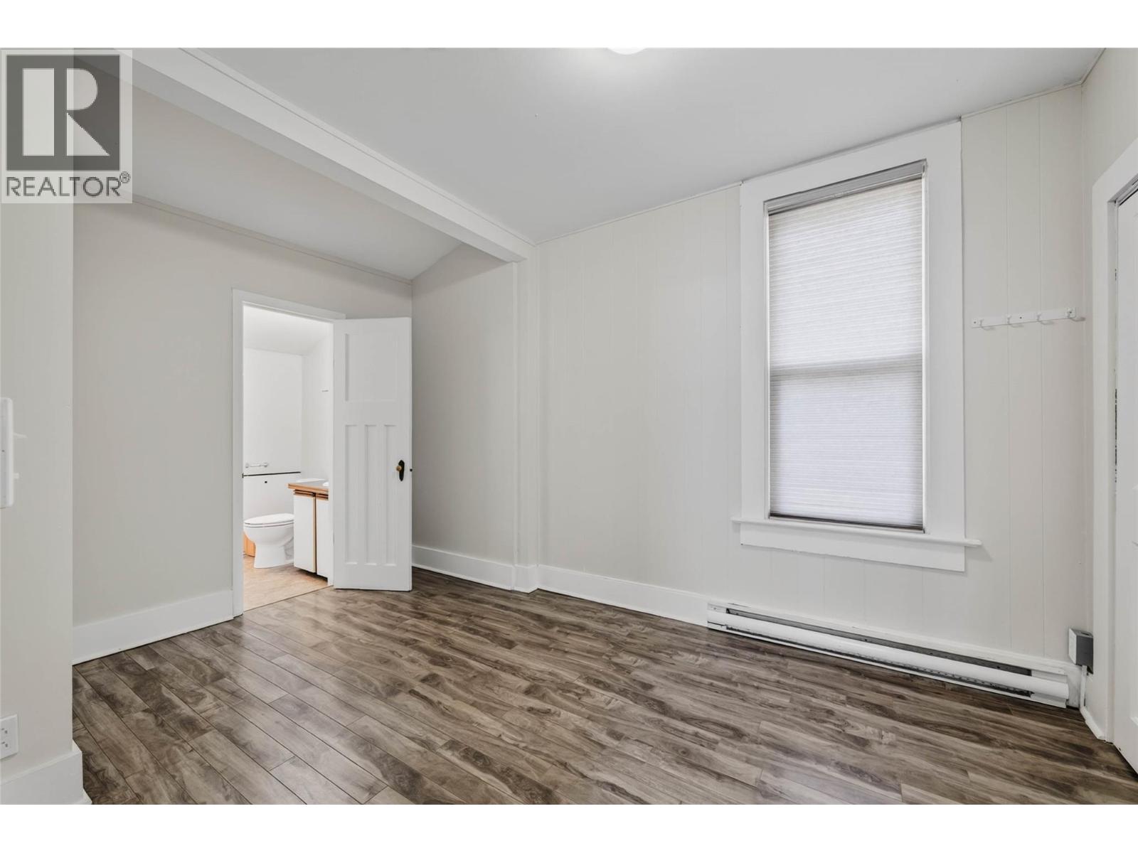 1011 Hall Street, Nelson, British Columbia  V1L 1Z8 - Photo 19 - 10396451