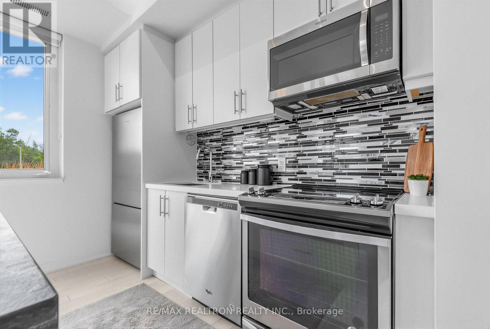 8 - 233 Broward Way, Innisfil, Ontario  L9S 0M5 - Photo 18 - N13629460