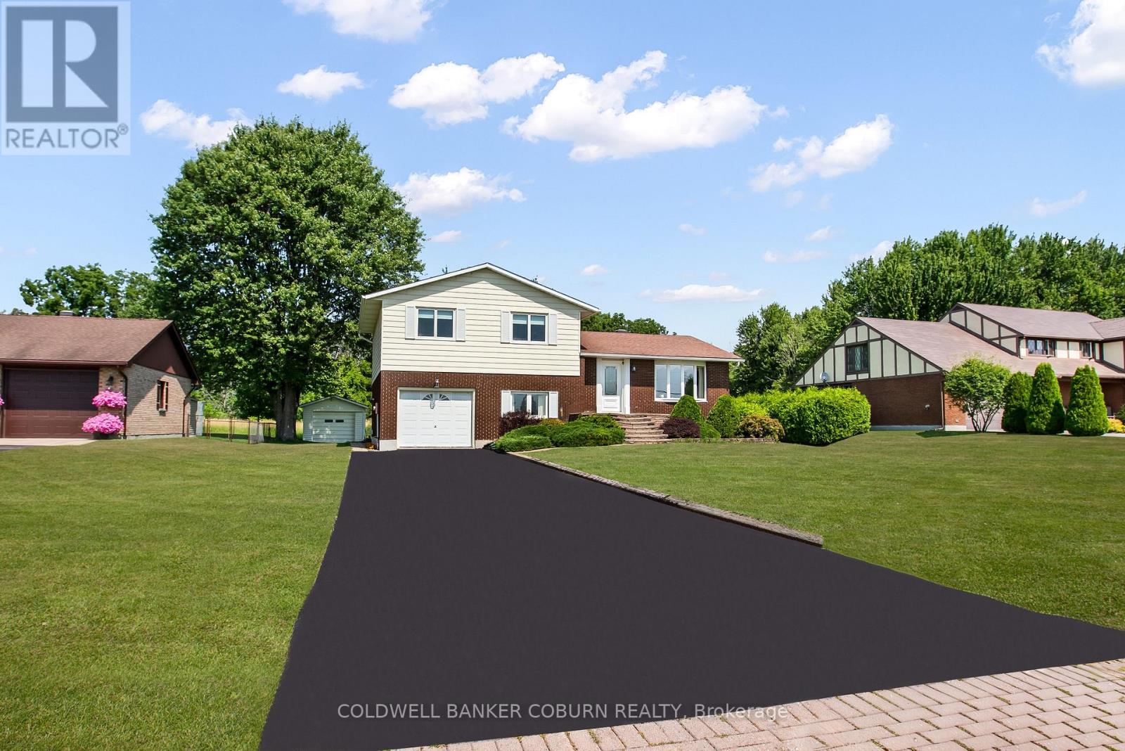 12169 Lakeshore Drive, South Dundas, Ontario  K0C 1X0 - Photo 29 - X13614424
