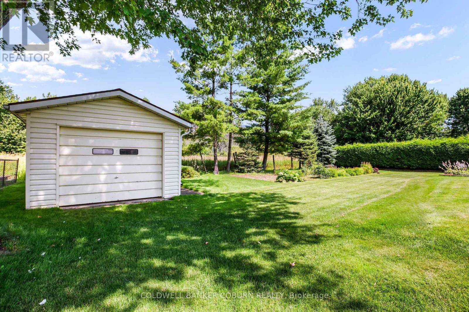 12169 Lakeshore Drive, South Dundas, Ontario  K0C 1X0 - Photo 31 - X13614424