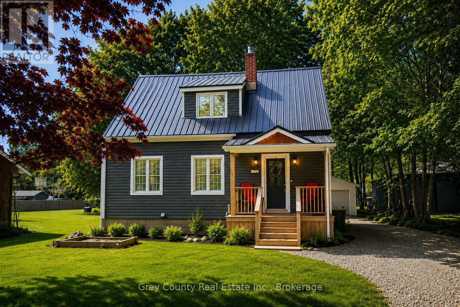 120 MARK STREET W, Grey Highlands, Ontario