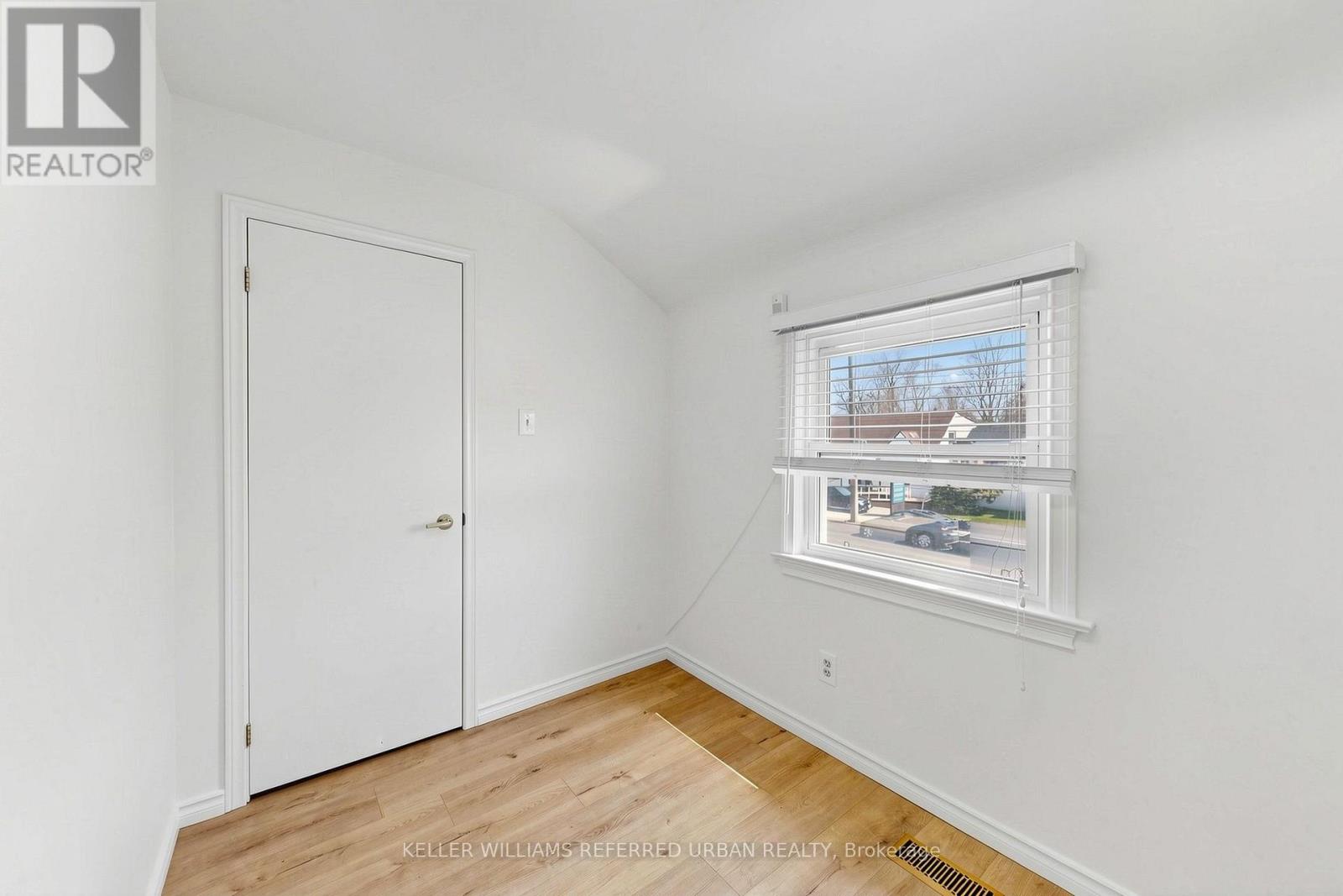 168 Sheppard Avenue W, Toronto, Ontario  M2N 1M8 - Photo 29 - C13630216