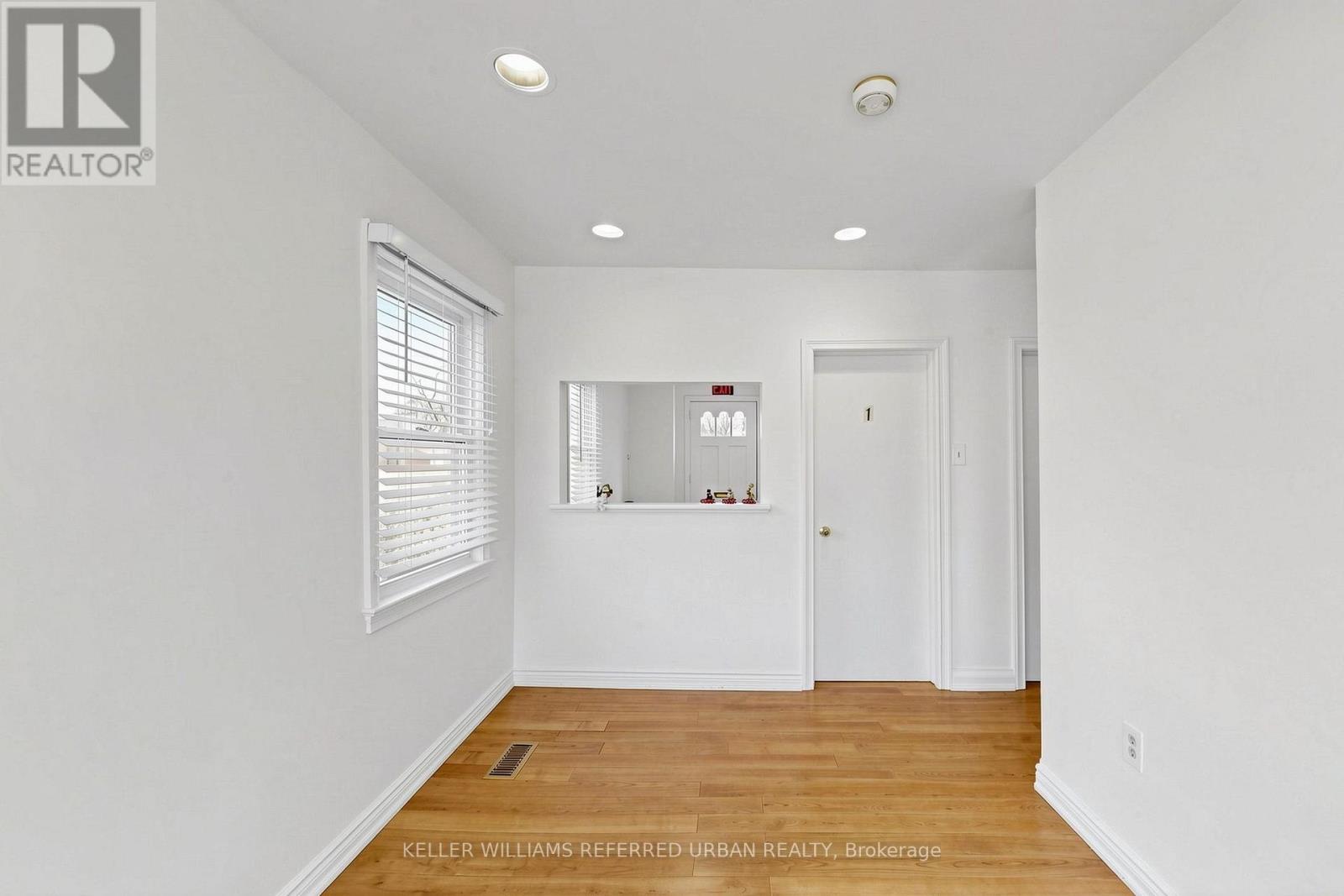 168 Sheppard Avenue W, Toronto, Ontario  M2N 1M8 - Photo 4 - C13630216