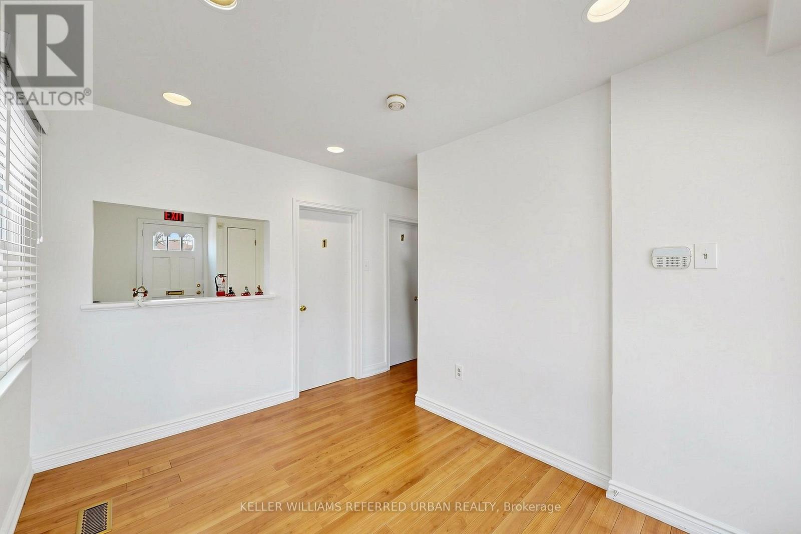 168 Sheppard Avenue W, Toronto, Ontario  M2N 1M8 - Photo 5 - C13630216