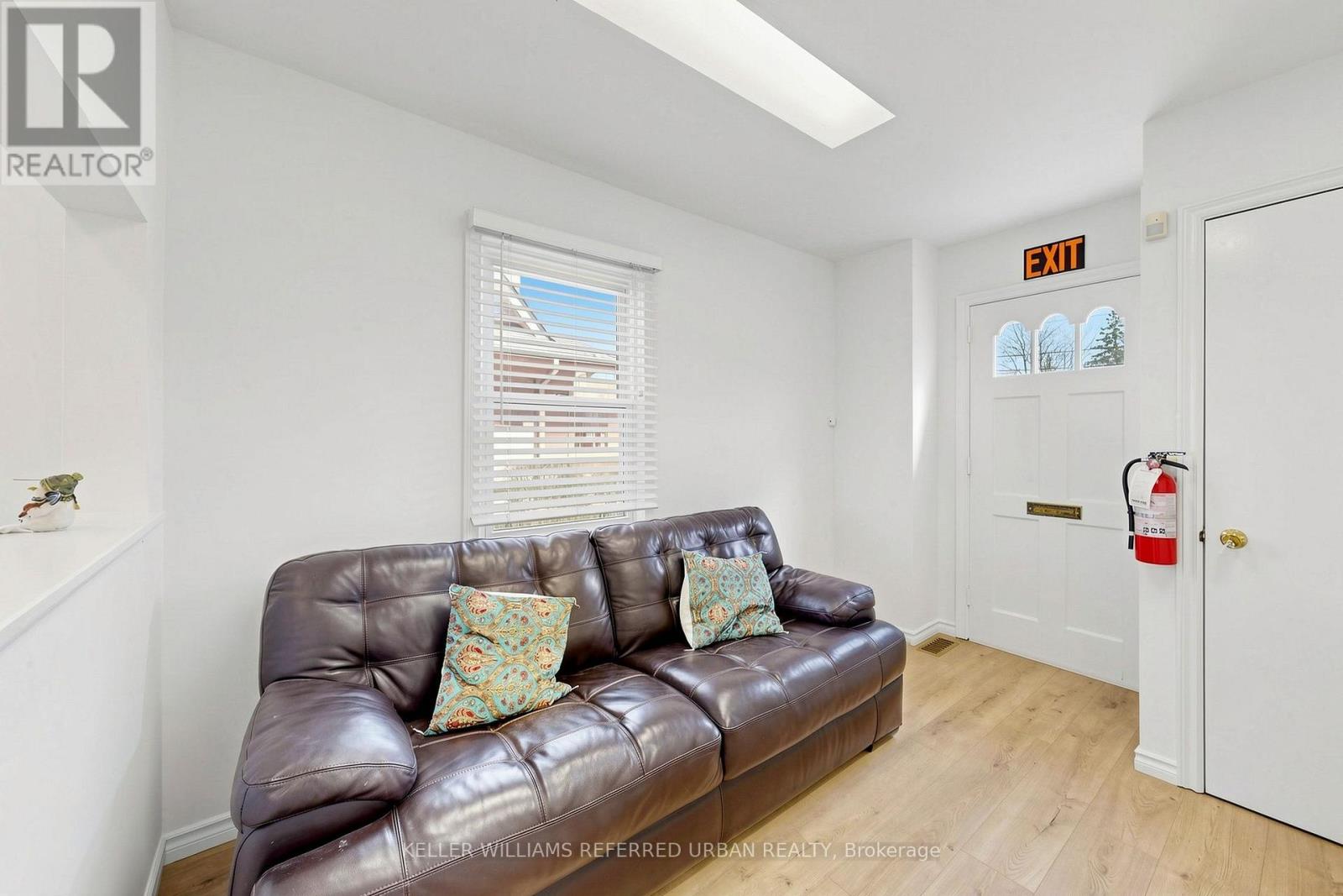 168 Sheppard Avenue W, Toronto, Ontario  M2N 1M8 - Photo 9 - C13630216