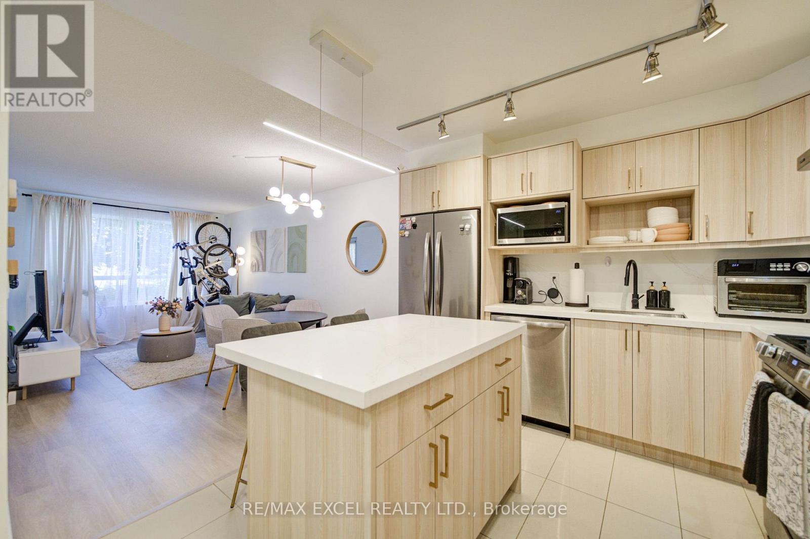 202 - 37 Galleria Parkway, Markham (Commerce Valley), Ontario  L3T 0A5 - Photo 16 - N13630174