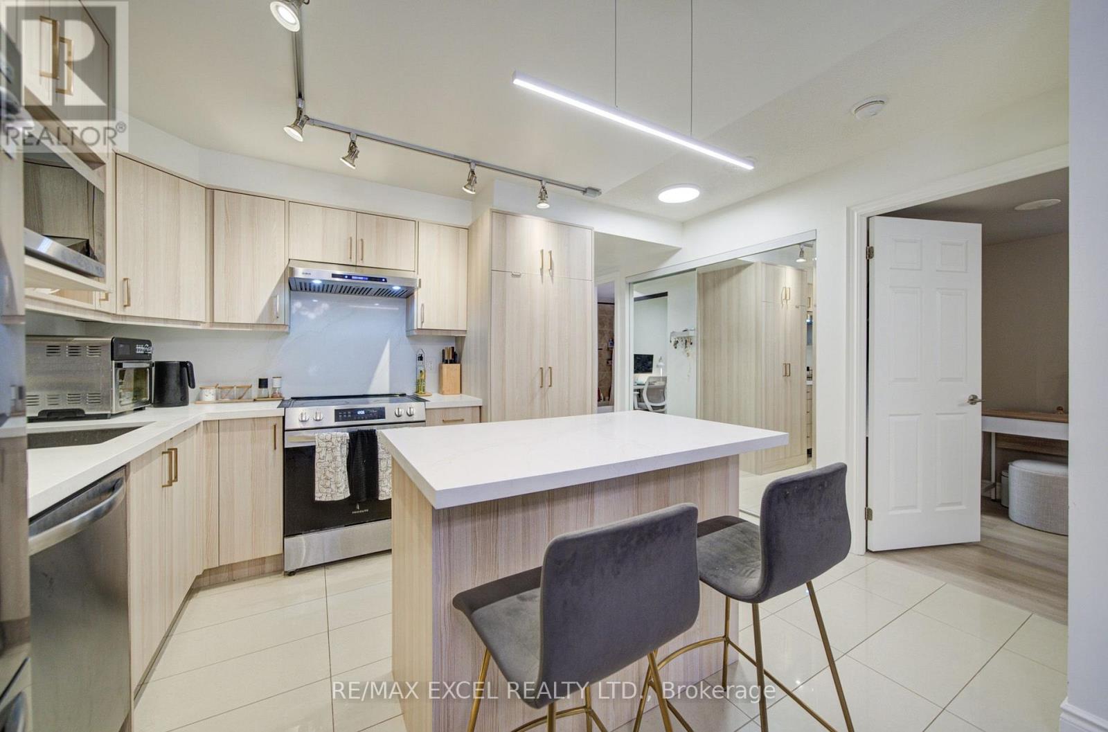 202 - 37 Galleria Parkway, Markham (Commerce Valley), Ontario  L3T 0A5 - Photo 22 - N13630174