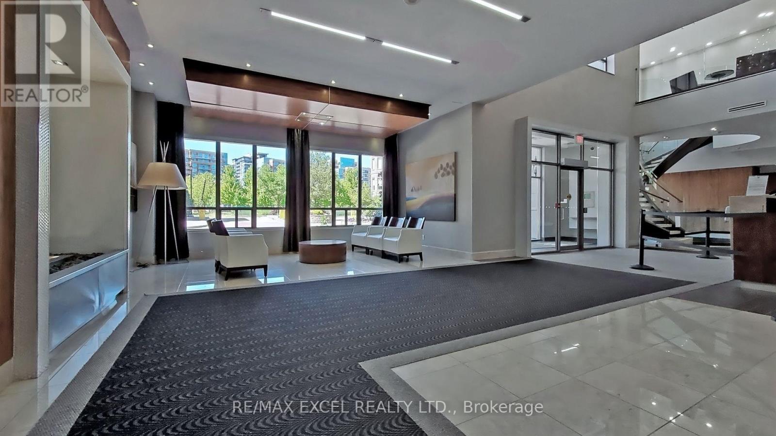 202 - 37 Galleria Parkway, Markham (Commerce Valley), Ontario  L3T 0A5 - Photo 4 - N13630174