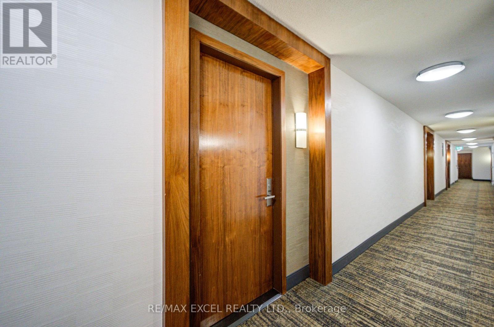 202 - 37 Galleria Parkway, Markham (Commerce Valley), Ontario  L3T 0A5 - Photo 7 - N13630174