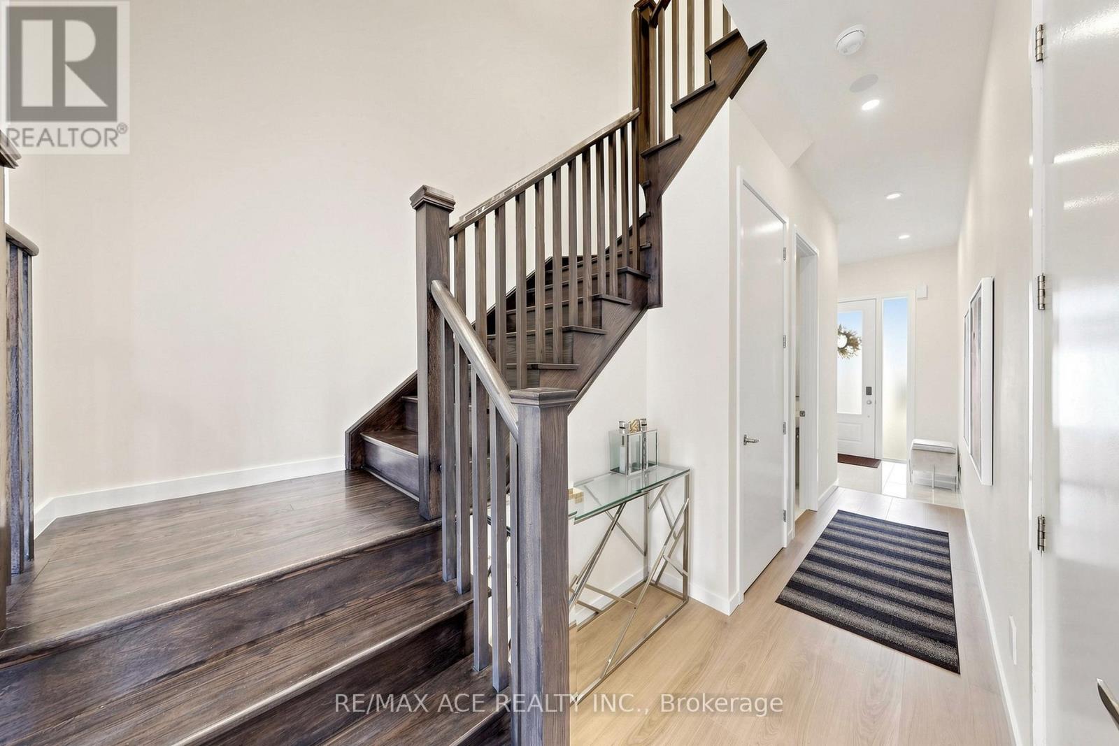 368 Elyse Court, Aurora, Ontario  L4G 2C9 - Photo 21 - N13630186