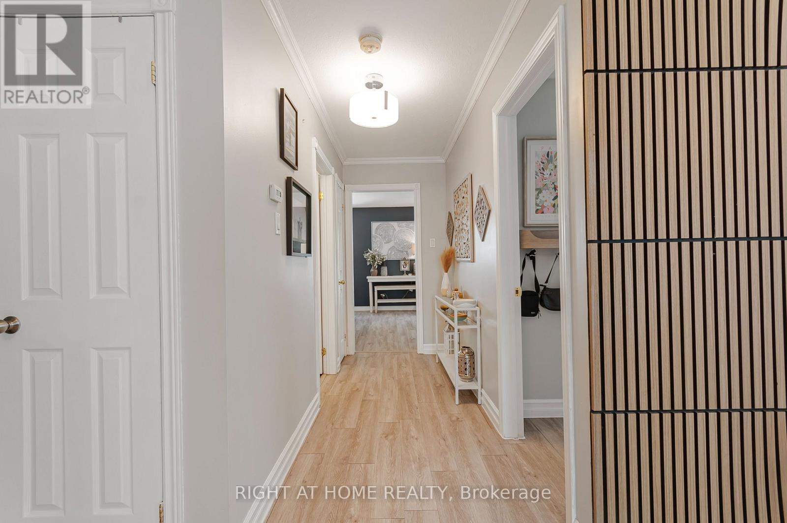 174 Sundew Drive, Barrie, Ontario  L4N 9N1 - Photo 3 - S13630190