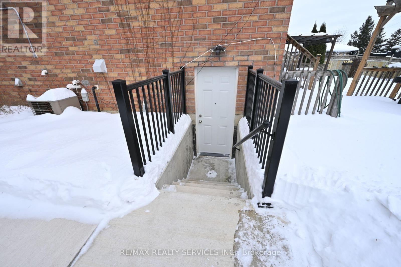 42 Brambirch Crescent, Brampton, Ontario  L7A 1V1 - Photo 21 - W13630148