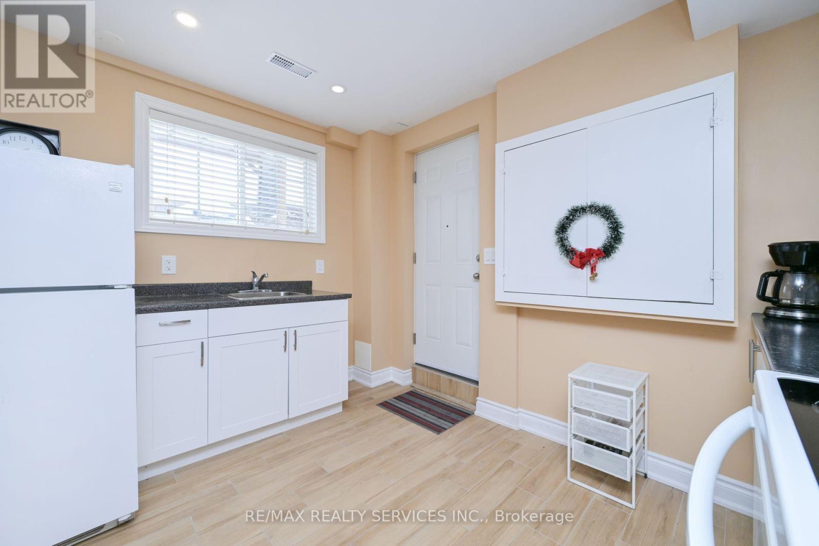42 Brambirch Crescent, Brampton, Ontario  L7A 1V1 - Photo 24 - W13630148